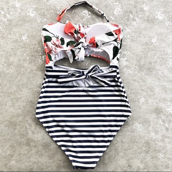 SOLD OUT - Picture 3 of 6